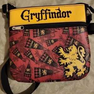 Loungefly Harry Potter Gryffindor Crossbody